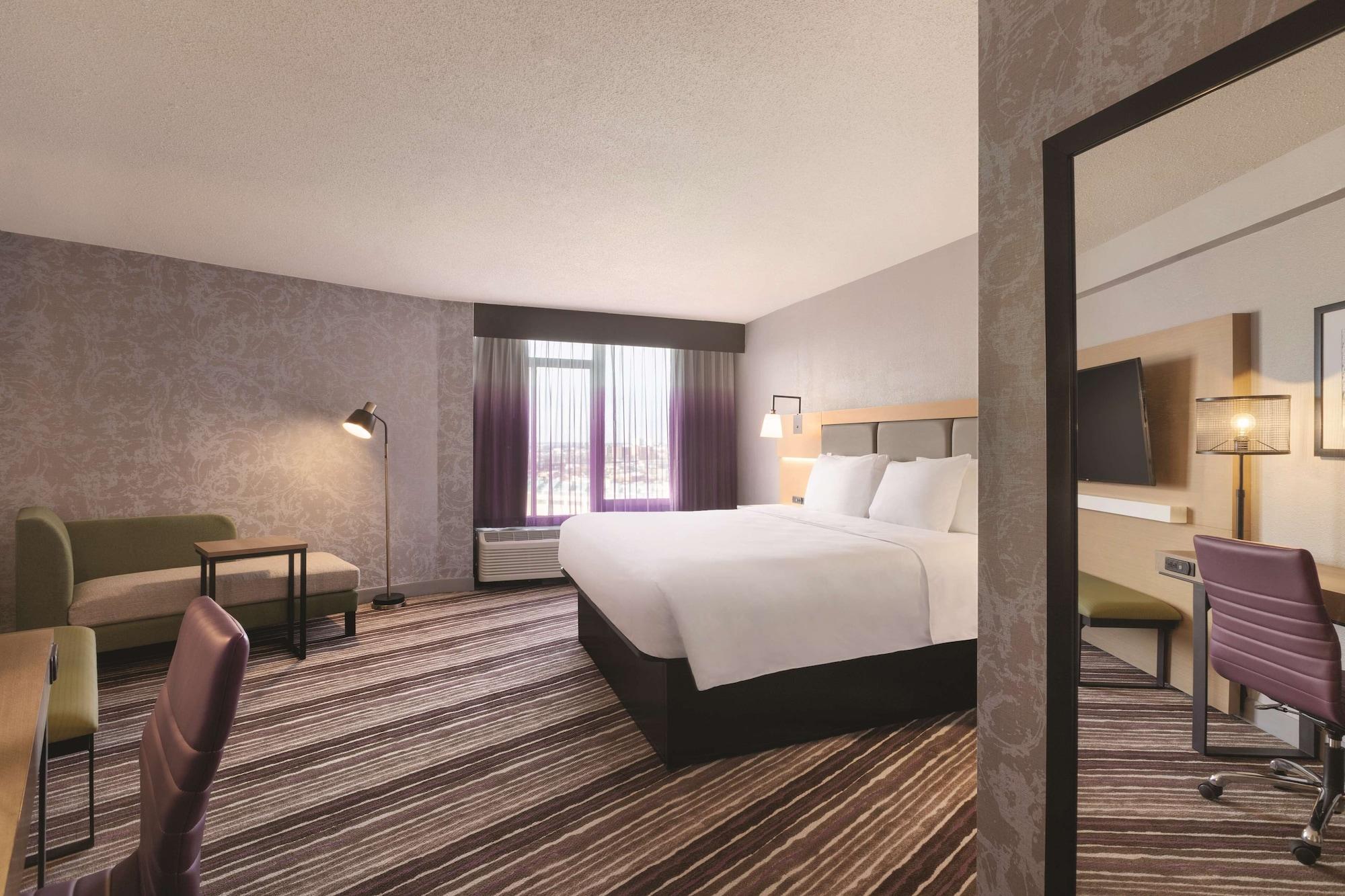 Holiday Inn Philadelphia Arpt-Stadium Area By Ihg Exterior photo