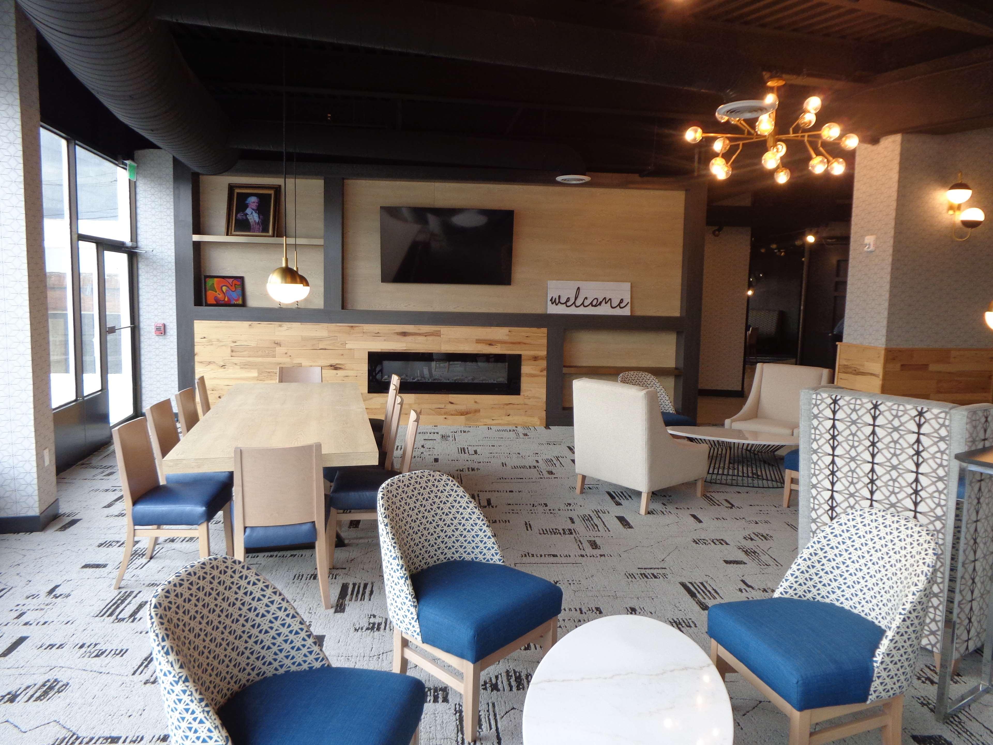 Holiday Inn Philadelphia Arpt-Stadium Area By Ihg Exterior photo