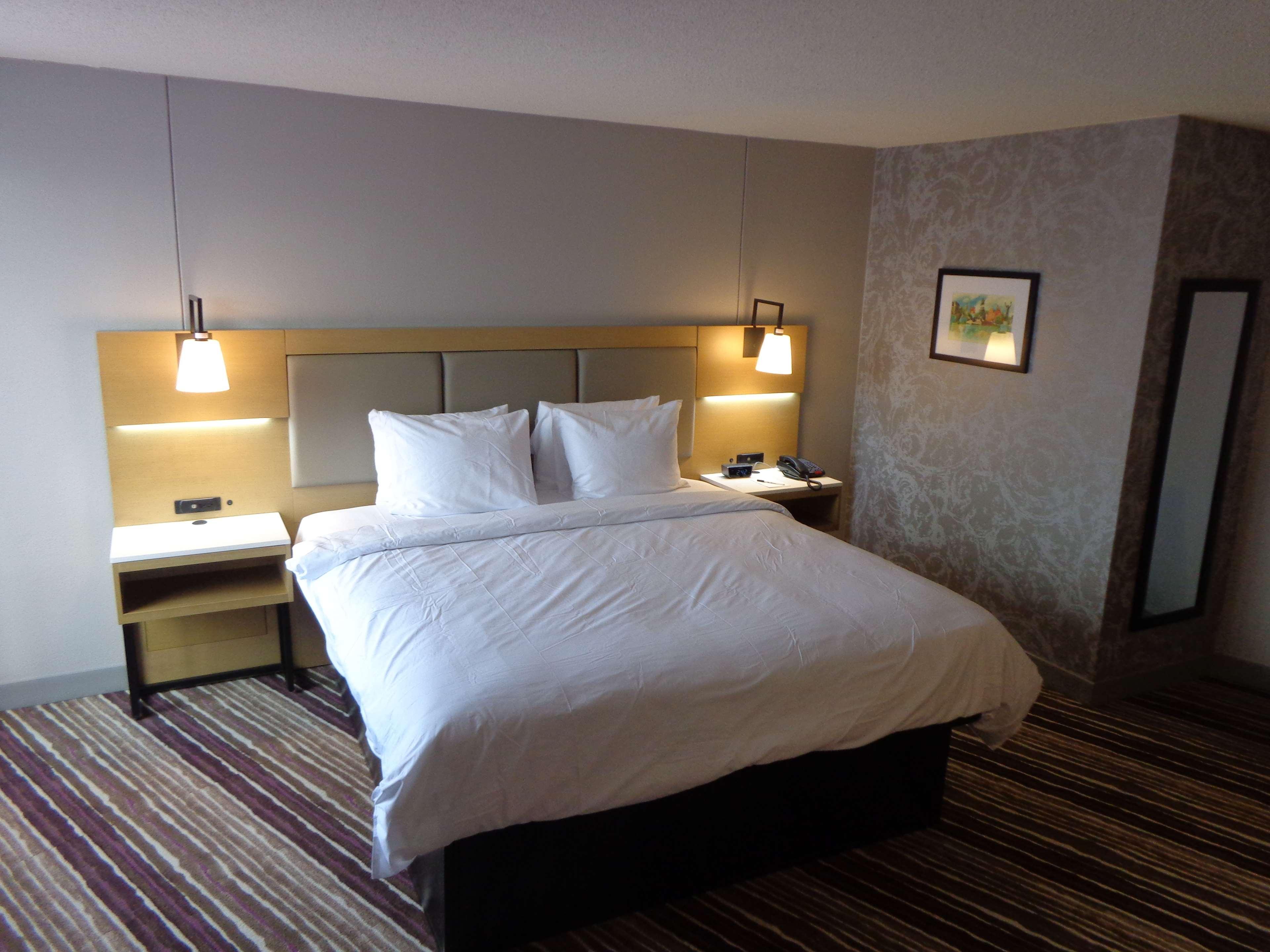 Holiday Inn Philadelphia Arpt-Stadium Area By Ihg Exterior photo