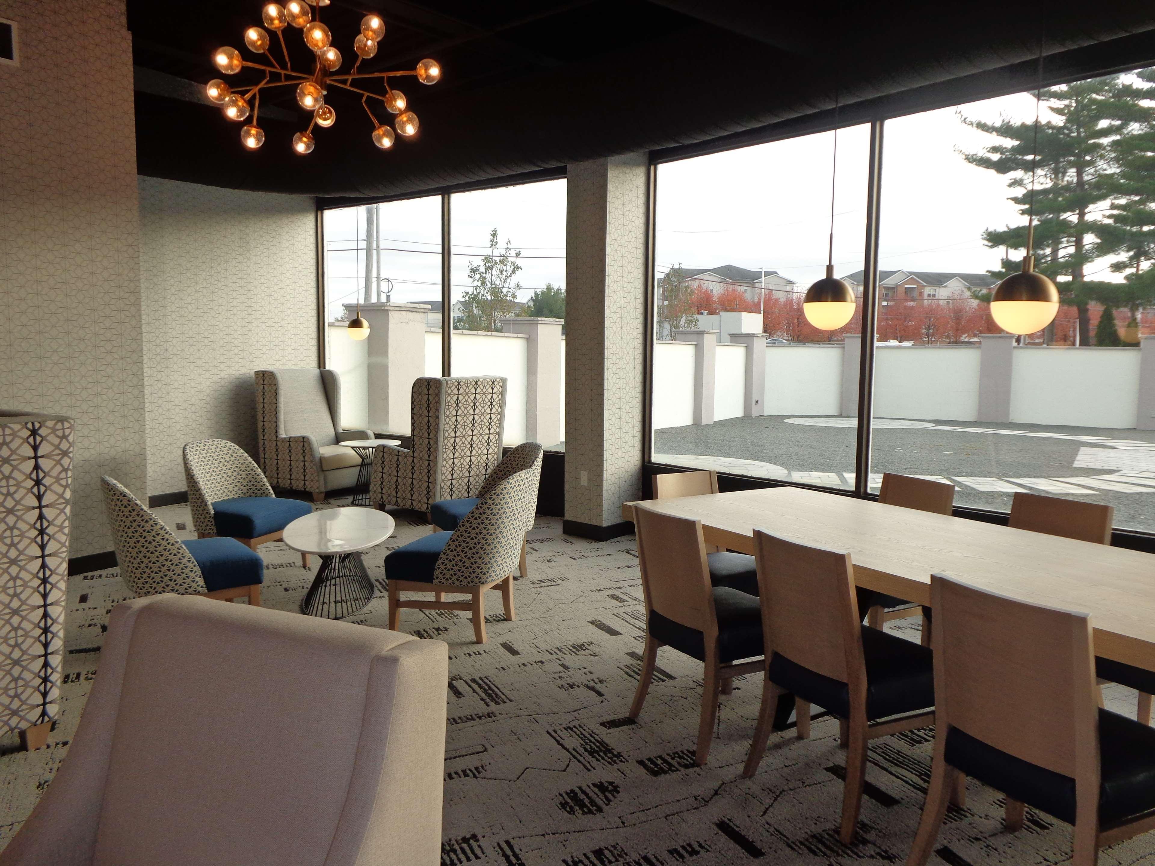Holiday Inn Philadelphia Arpt-Stadium Area By Ihg Exterior photo